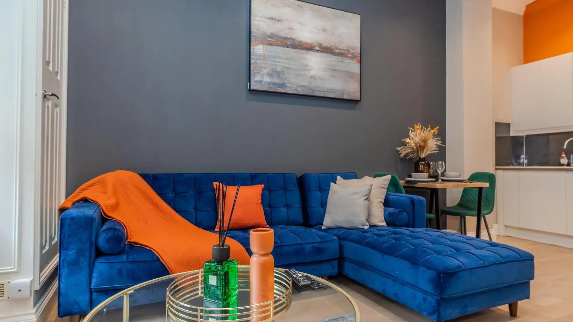 Daire Spacious One Bedroom Flat Next To Brighton Beach & Pavillian